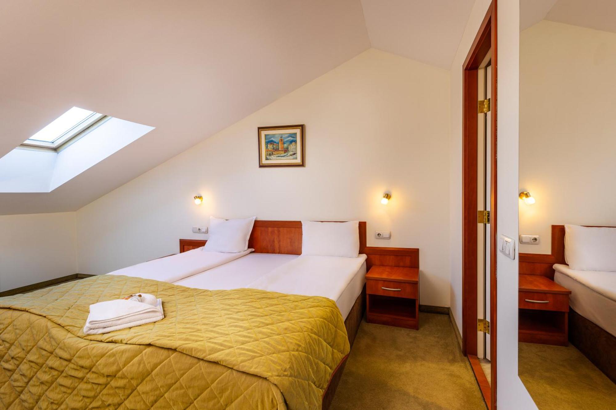 Coliving Bansko, The Social Hotel By Networking Premium บันสโก ภายนอก รูปภาพ