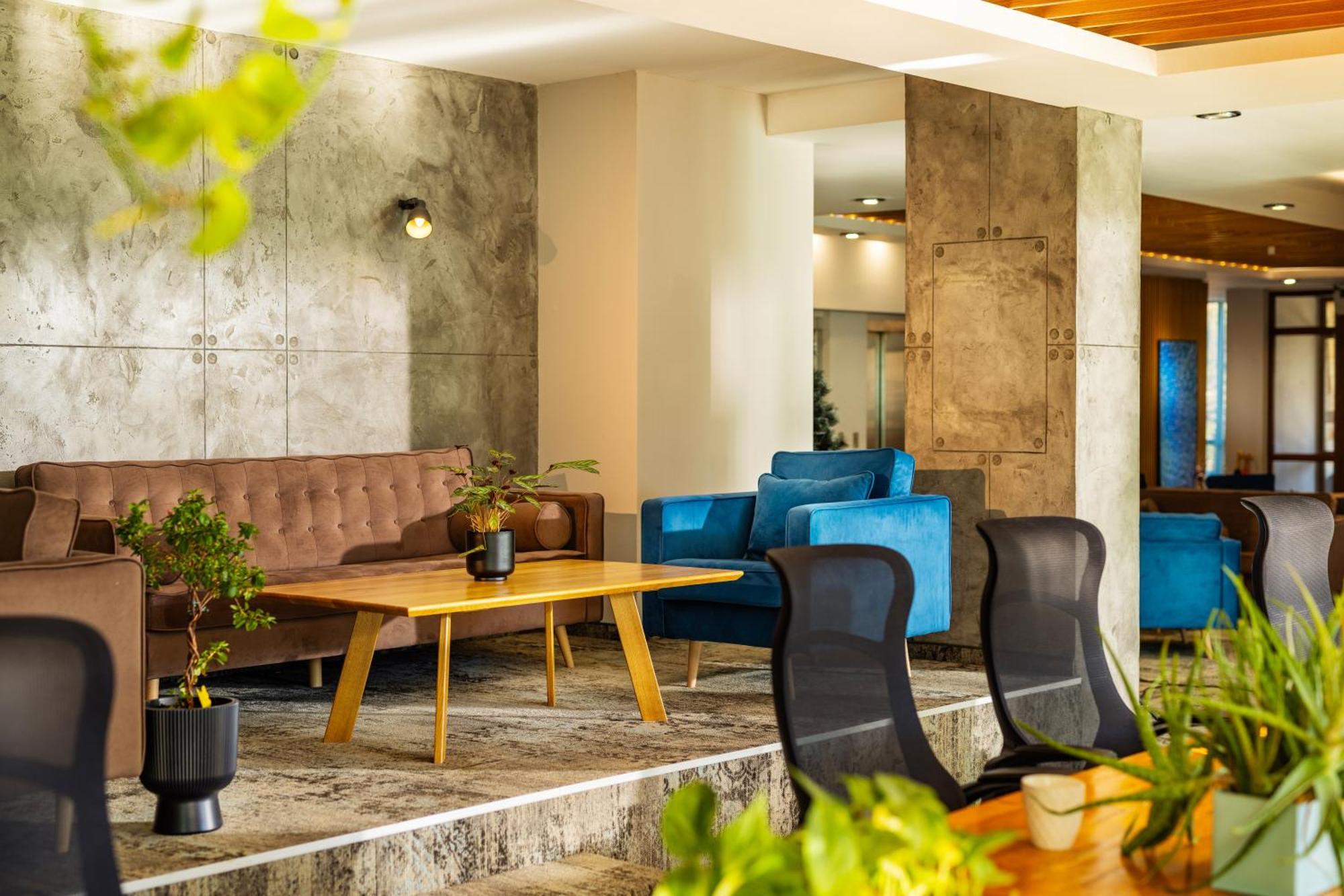 Coliving Bansko, The Social Hotel By Networking Premium บันสโก ภายนอก รูปภาพ