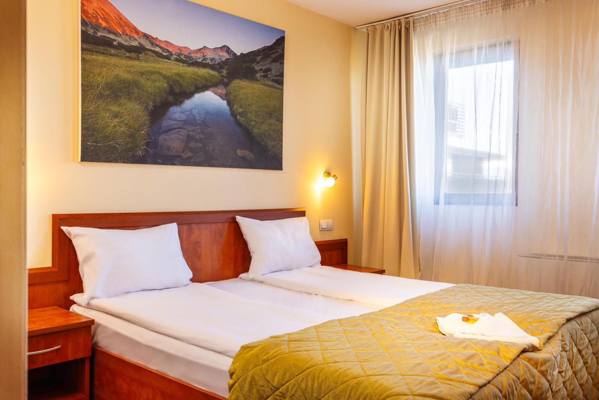 Coliving Bansko, The Social Hotel By Networking Premium บันสโก ภายนอก รูปภาพ